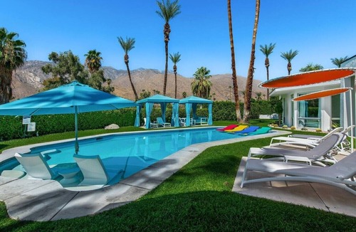 Indian Canyon House | 4,775 Sq Ft MidMod Estate, 5 King Beds, All En Suites, Saltwater Pool, Spa