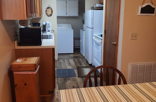 Skiatook House | 4 Bedroom-2 Full Baths Close to lake - 20 min to airport