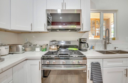 Rancho Palos Verdes Cottage | 4 Mi to the Sea: Rancho Palos Verdes Cottage