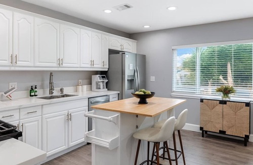 Grant Hill Villa | 5-Units/26 guests/Heated Pool Option/Spa
