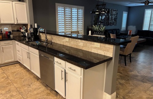 Watson Estates House | A pet-friendly cozy 4 bedroom home with a resort style pool in the backyard.