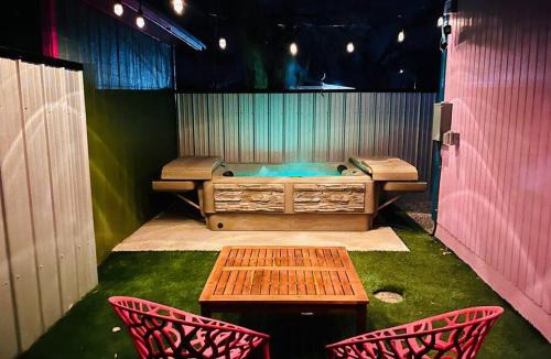 Barelas House | Agave Tiny House at Cactus Flower-Private Hot Tub-Pet Friendly-No Pet Fees!