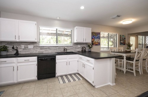 Gracywoods House | ⭐️Amazing Austin Getaway ⭐️Fantastic Pool ⭐️Great Area ⭐️