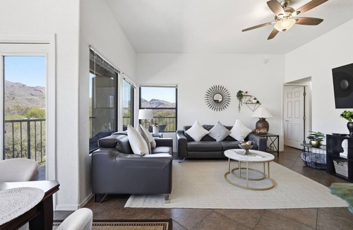Tucson Condo | Amazing interior upgrades highlighted by the picture perfect mountain views