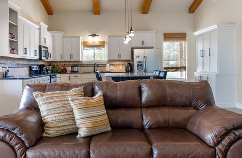Burnet House | Amazing Views + Private Pool - High Point Ranch!