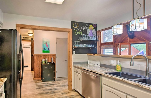 Angel Fire Cabin | Angel Fire Cabin: Hot Tub, Fire Pit & Trail Access