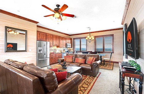 Johnson City Hotel | Arc de Texas - Louis XIV Suite I Penthouse, pools, fishing on 2001 acre ranch!