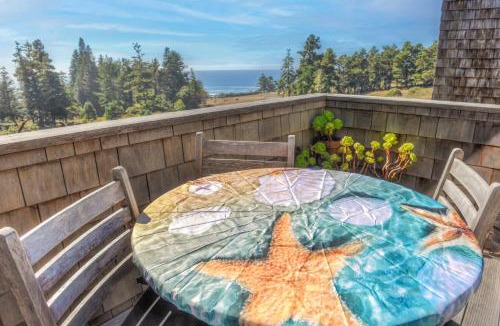 Sea Ranch House | Architectural Treasure - Private Hot Tub