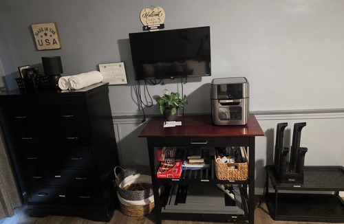 Bartlett Condo | Attitash, 1st floor condo, 1 bed studio w/sleep sofa!
