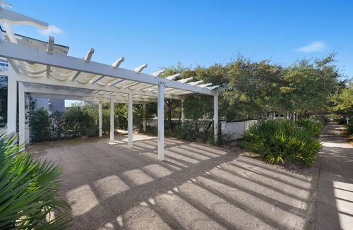 Seaside House | Beachfront in Seaside w/Incredible Gulf Views, Pet Friendly + 2 Adult Bikes!
