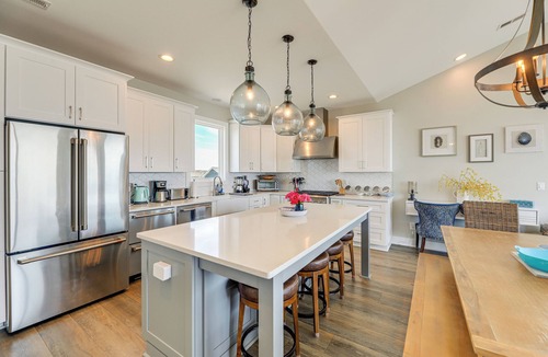 Topsail Beach House | Beachfront Oasis w/2 Large Decks, BBQ & Views!