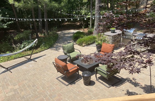 Woodlake House | Beautiful and Spacious home w/Outdoor Kitchen