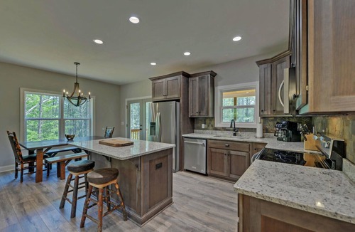 Copperhill House | Blue Heaven, Family vacation near Ocoee River, McCaysville, and Blue Ridge Area