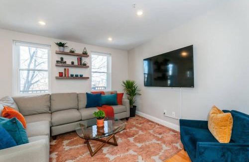 Highland Park House | Boston Apartment near T