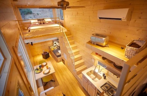 Arroyo Hondo House | Bougie TinyHome w View & Hot Tub near Hot Springs