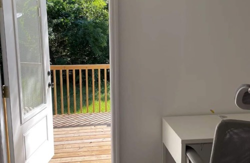 Temple Crest House | Brand new house Walking distance to Busch Gardens