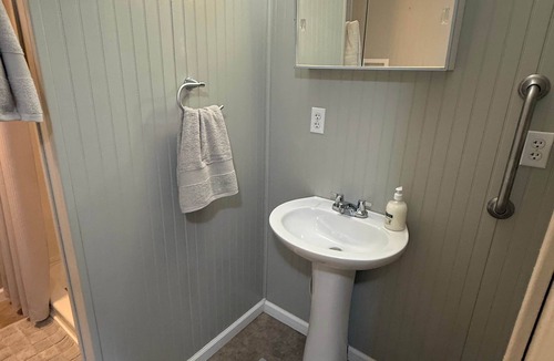 Keslers Cross Lanes House | Cabin M-Perfect cozy little get away