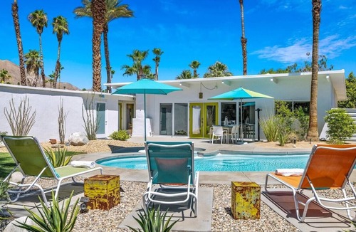 Racquet Club Estates House | Camp 1959 – Authentic 1959 Mid‑Century Retreat with Pool, Two Bonus Casitas & Mountain Views