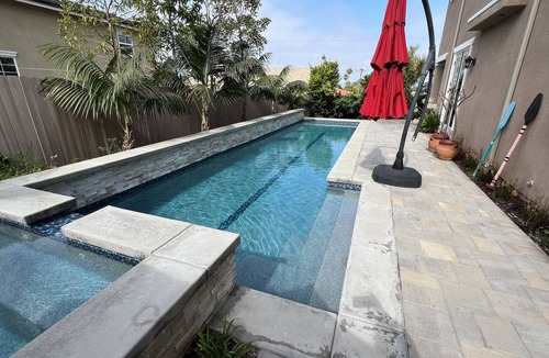 Cardiff-by-the-Sea House | Cardiff 5 bedroom home w/pool & gated driveway near beach