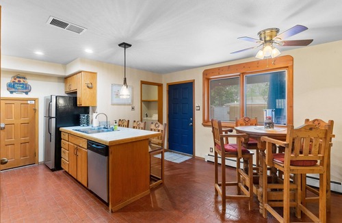 Downtown Albuquerque House | Casa de Kokopelli - Get a sense of the "New Mexico True" feel!