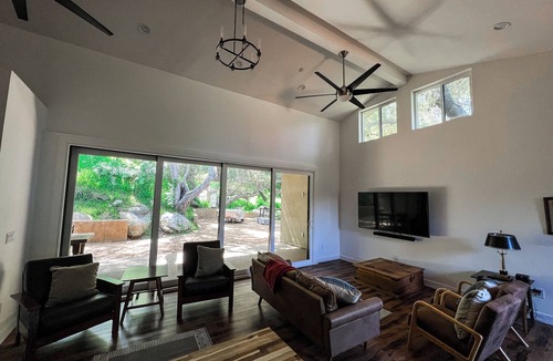 Bonsall House | Casa Rosa - Spacious 2BR, 2BTH Country Retreat