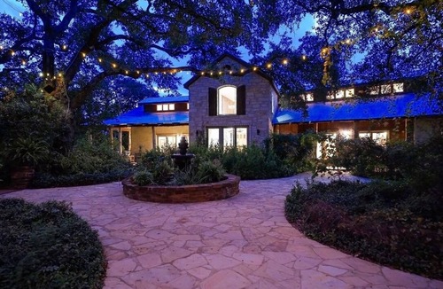 La Hacienda Estates House | Casadecas at Hudson Bend Ranch - Wedding, Event, Retreat, and Vacation Rental