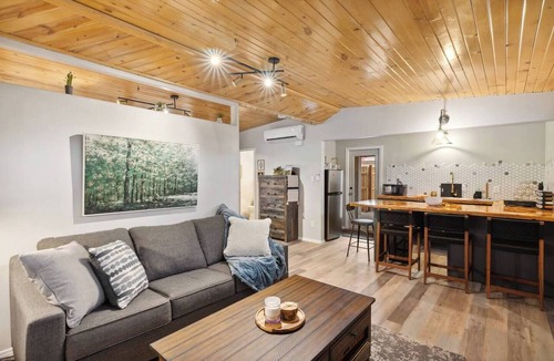 Albuquerque Apartment | Casita-Abeja North Valley