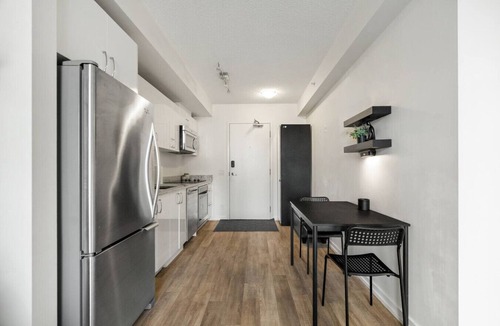 East Village Apartment | Central DT» King Bed»Library»Fitness Centre#7
