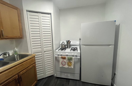 Farmington Apartment | Charming 1-bedroom apartment in enchanting Farmington with AC