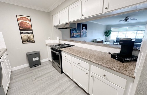 Northwest Torrance Condo | Charming 2-bedroom condo in pleasant Torrance with Pool