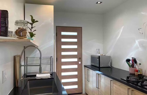 West Carson House | Charming 3-bedroom house in welcoming Torrance with AC