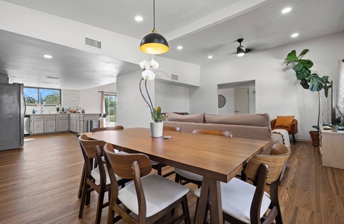 Sierra Vista House | Charming 4BR/2BTH Home l Central Location l Privacte and Cozy l Big Yard