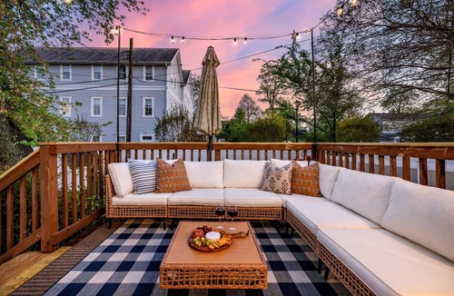 North Beach Cottage | Charming Beach Cottage Near Cafés & Shops