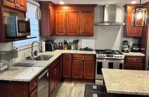 Fairmount Hill Apartment | Charming Boston-Fairmont Hills Apartment