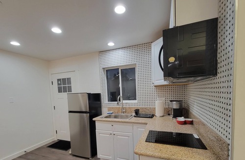 Kit Carson Apartment | Charming, tranquil guesthouse for a relaxing stay