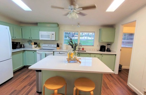 Tampa House | Cheerful Country Home. 5 minutes from Hard Rock Casino/Amphitheatre/Fairgrounds