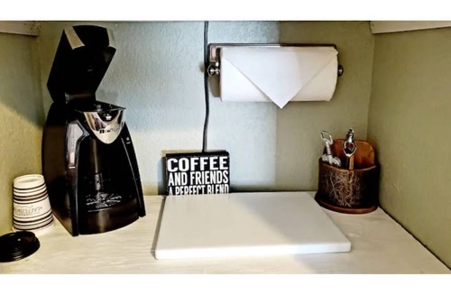 East Ybor Apartment | Chic & Affordable Ybor Studio steps from 7th Ave #3