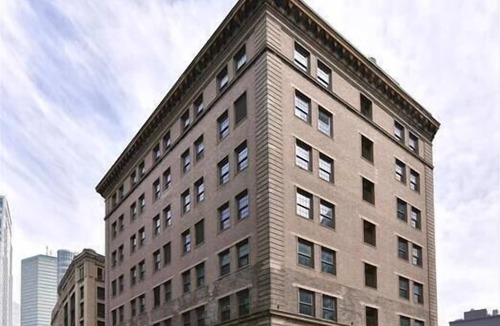 Chinatown Apartment | Close to Everything! Heart of Boston 1BR | Business Center