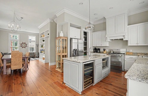 Historic Downtown Savannah House | Coastal Townhome Near Park with Parking by Lucky Savannah