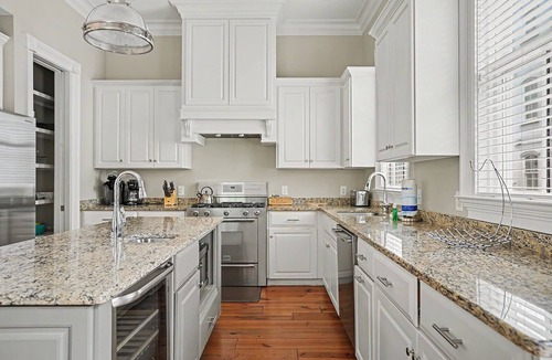 Historic Downtown Savannah House | Coastal Townhome Near Park with Parking by Lucky Savannah