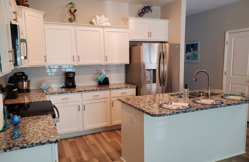 Cedar Point Villa | Coastline Townhome Beach Getaway - Located by The Emerald Isle Bridge
