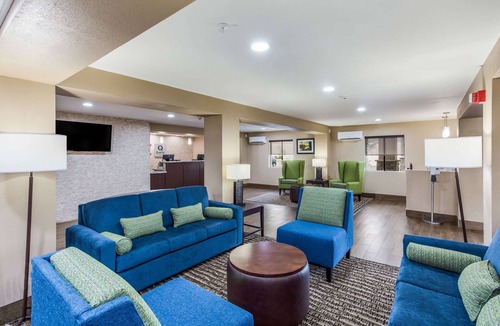 Tad Hotel | Comfort Inn Charleston South