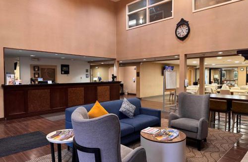Black River Falls Hotel | Comfort Inn & Suites Black River Falls I-94