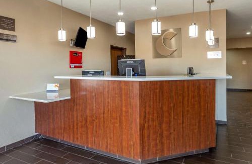 Northeast Heights Hotel | Comfort Inn & Suites Alameda at Albuquerque Balloon Fiesta Park