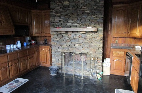 Bristol House | Comfortable spacious vacation get away. Four fireplaces, front porch and patio.