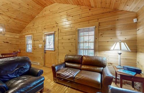 Northport House | Comfortable two bedroom cabin with firepit, kitchen, hiking trail within walking