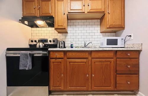 Lexington Apartment | Convenient & Comfortable - Walkable to UK Campus, near Downtown, Keeneland, Rupp