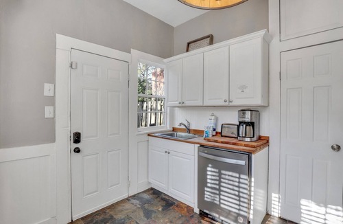 Beach Institute House | Cool Designer Cottage on Jones w/Courtyard & Parking by Lucky Savannah