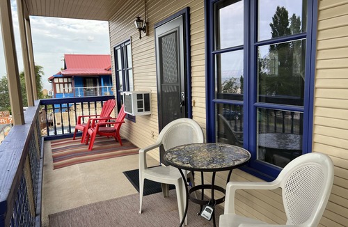 Jerome Apartment | Copper Room: Million Dollar Views of Sedona, Verde Valley, & San Francisco Peaks