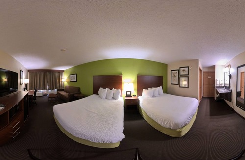 Black River Falls Hotel | Coratel Plus Suites by Jasper Black River Falls